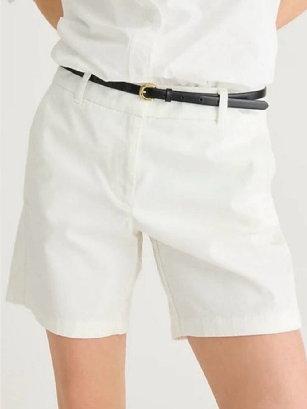 J.Crew Vintage Chino Mid Rise Cotton White Ivory Khaki Dress Shorts 7” size 4